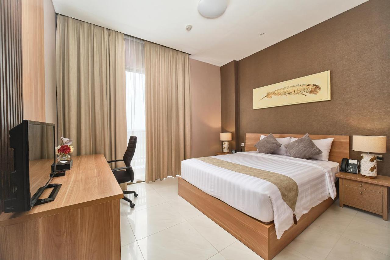 Le Premier Hotel Deltamas Cikarang Chambre photo